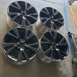 18” OEM Nissan Rims Plastic Dip Firm Price ,,,,