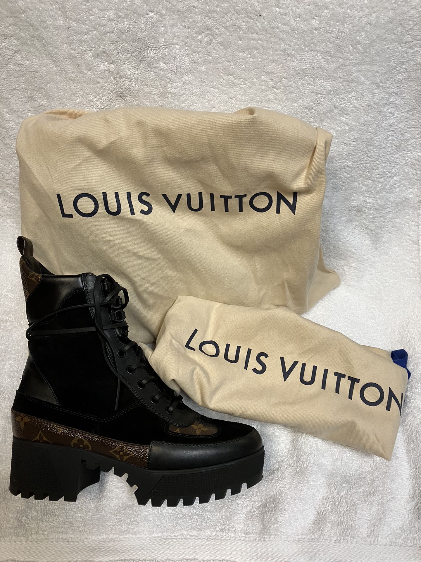 Louis Vuitton Laureate Platform Dessert Boot Authentic 