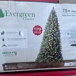 7.5 ft Pre Lit Christmas Tree