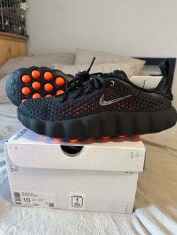 Nike Mind 002 Black Hyper Crimson