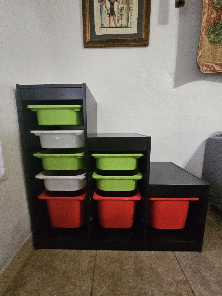 Storage combination with boxes