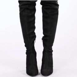 Shaft or knee high Boots