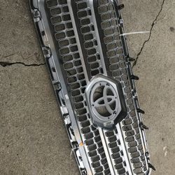 Toyota Tacoma Grill