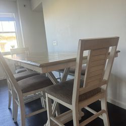 Kitchen table With 4 Chairs And Bench 