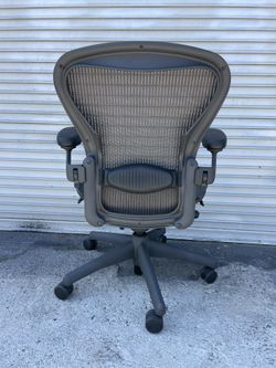 HERMAN MILLER AERON CHAIR SIZE B FULLY LOADED (BROWN MESH) DELIVERY AVAILABLE FOR A FEE