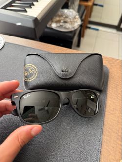 Ray-Ban New Wayfarer Classic Sunglasses