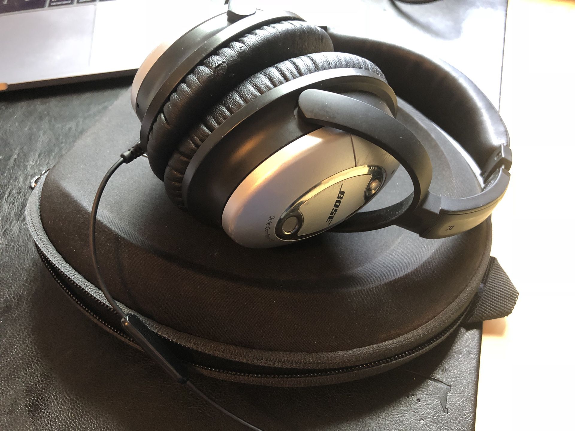 Bose QuietComfort 15 Active Noise Cancelling Headphones