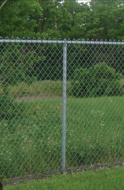 300ft of 6ft chain link fence with post