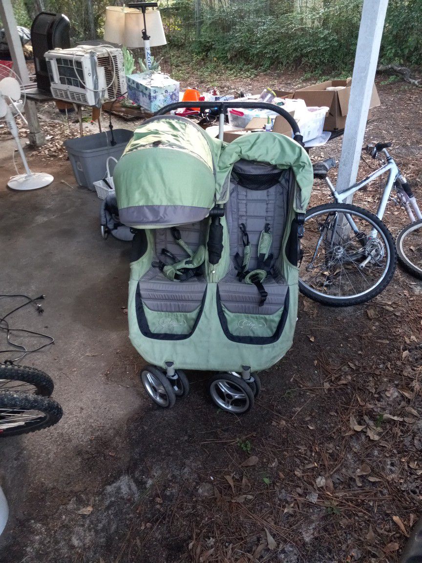 Baby jogger Twin Stroller