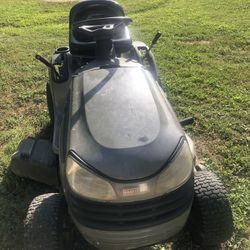 Craftsman Riding Lawnmower 