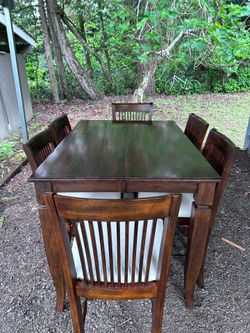 Solid wood dining table
