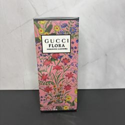 Gucci Flora Gorgeous Gardenia Perfume 