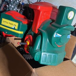 Little Tykes Track And Coal Car 