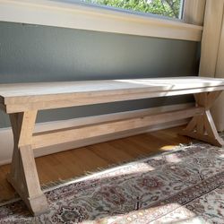 Long Wood Bench. 