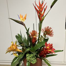 Artificial Succulents And Bromeliads 