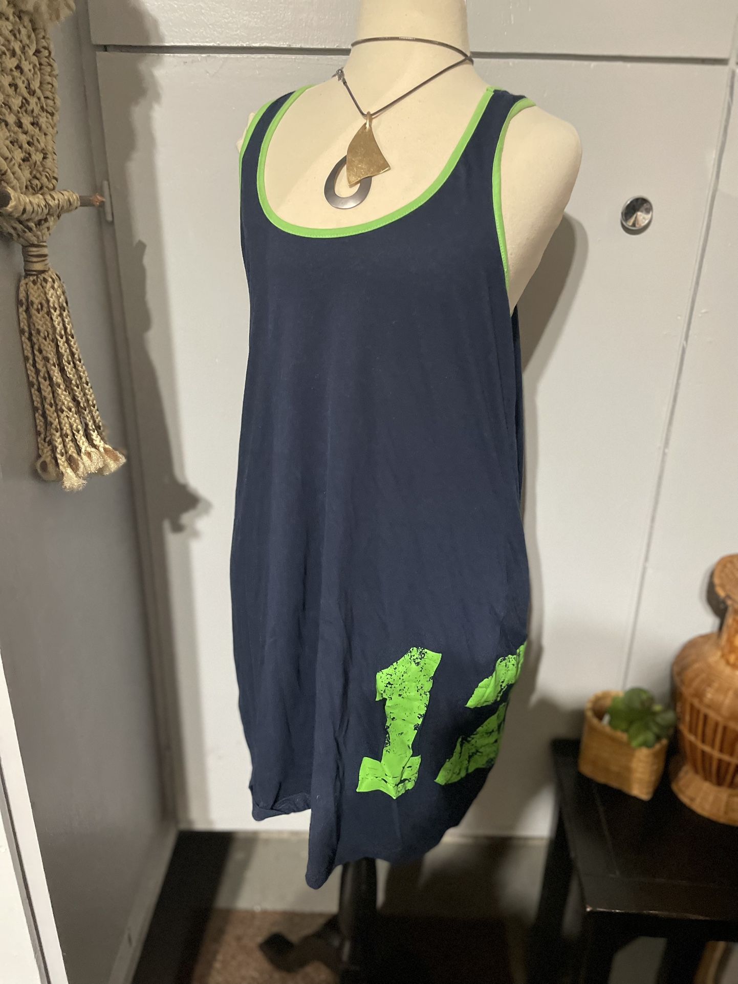 Seahawks Lady 12 Sleeveless Tank Dress 👗/pajamas Size Large