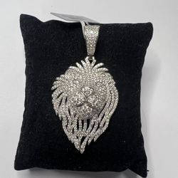 925 Sterling Silver Moissanite Lion Head Men’s Pendant 