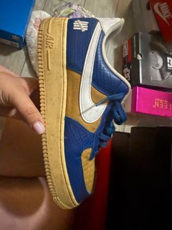 nikes
