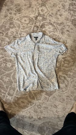 Men’s Express Button Up Size Small
