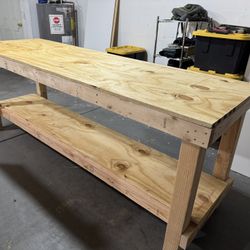 Wooden Work Bench 