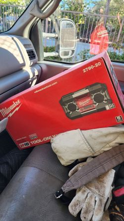 Milwaukee M18 Jobsite Radio 2790-20
