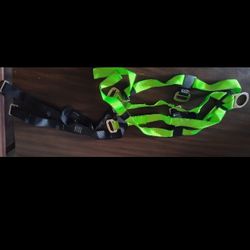 Werner Safety Harness – Brand New