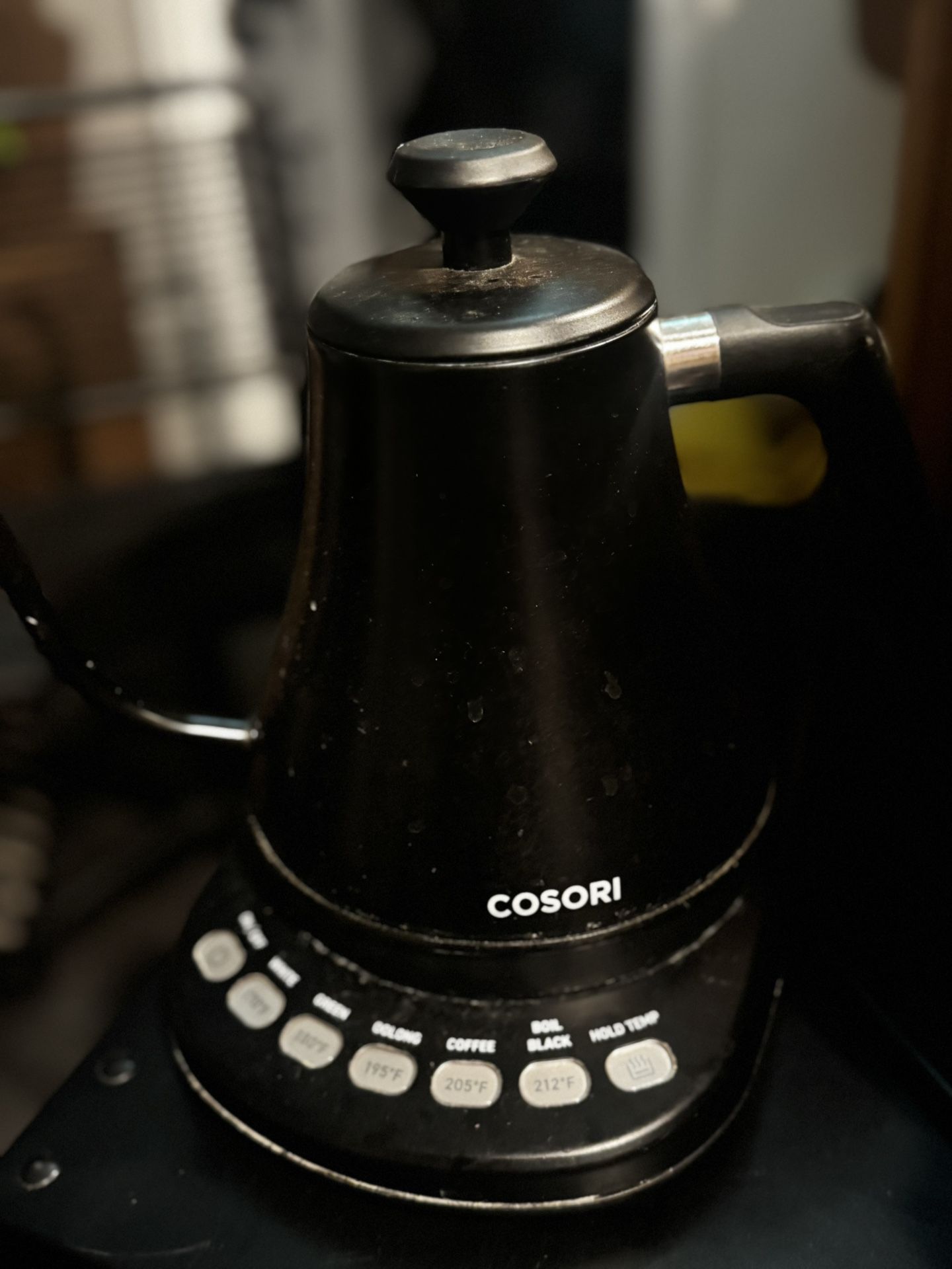 Cosori Electric Gooseneck Kettle