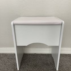 Modern Foot Stool/ Ottoman