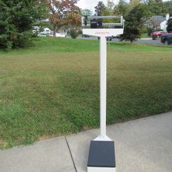 Detecto 337 Weigh Beam Physician Scale 400 lb x 4 oz / 180 kg x 100G
