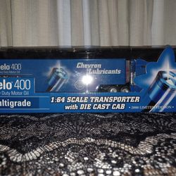 Delo 400 1:64 Scale Chevron Lubricants Transporter w Die Cast Cab Truck


