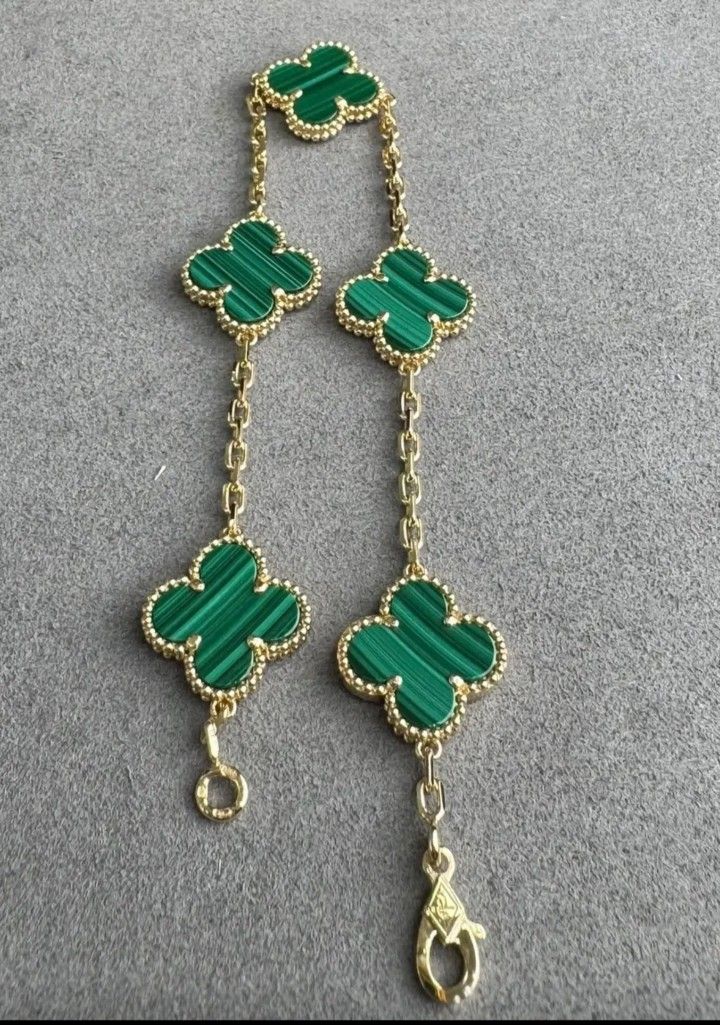 VCA Green Stone Unisex Bracelet