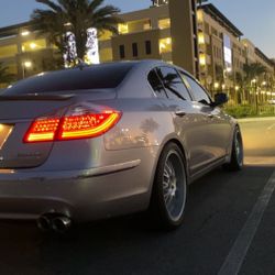 2011 Hyundai Genesis Sedan 