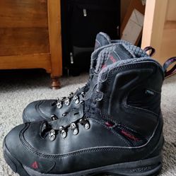 Vasque Snowburban UltraDry Winter Boots. 9.5 - Men's