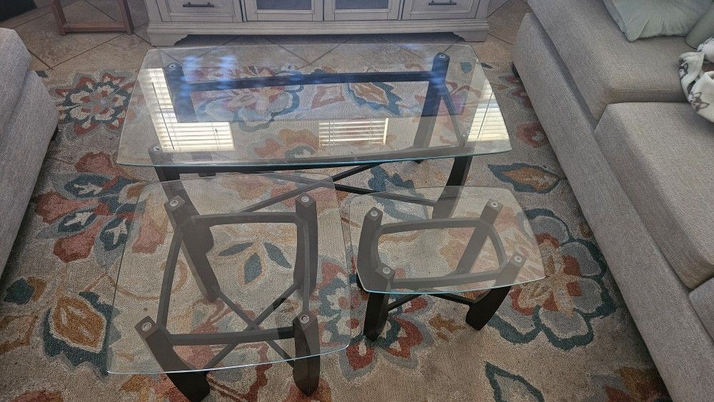 Coffee And Side Tables