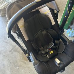 Doona Stroller 