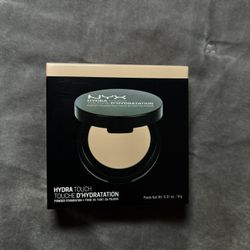 NYX Powder Foundation 