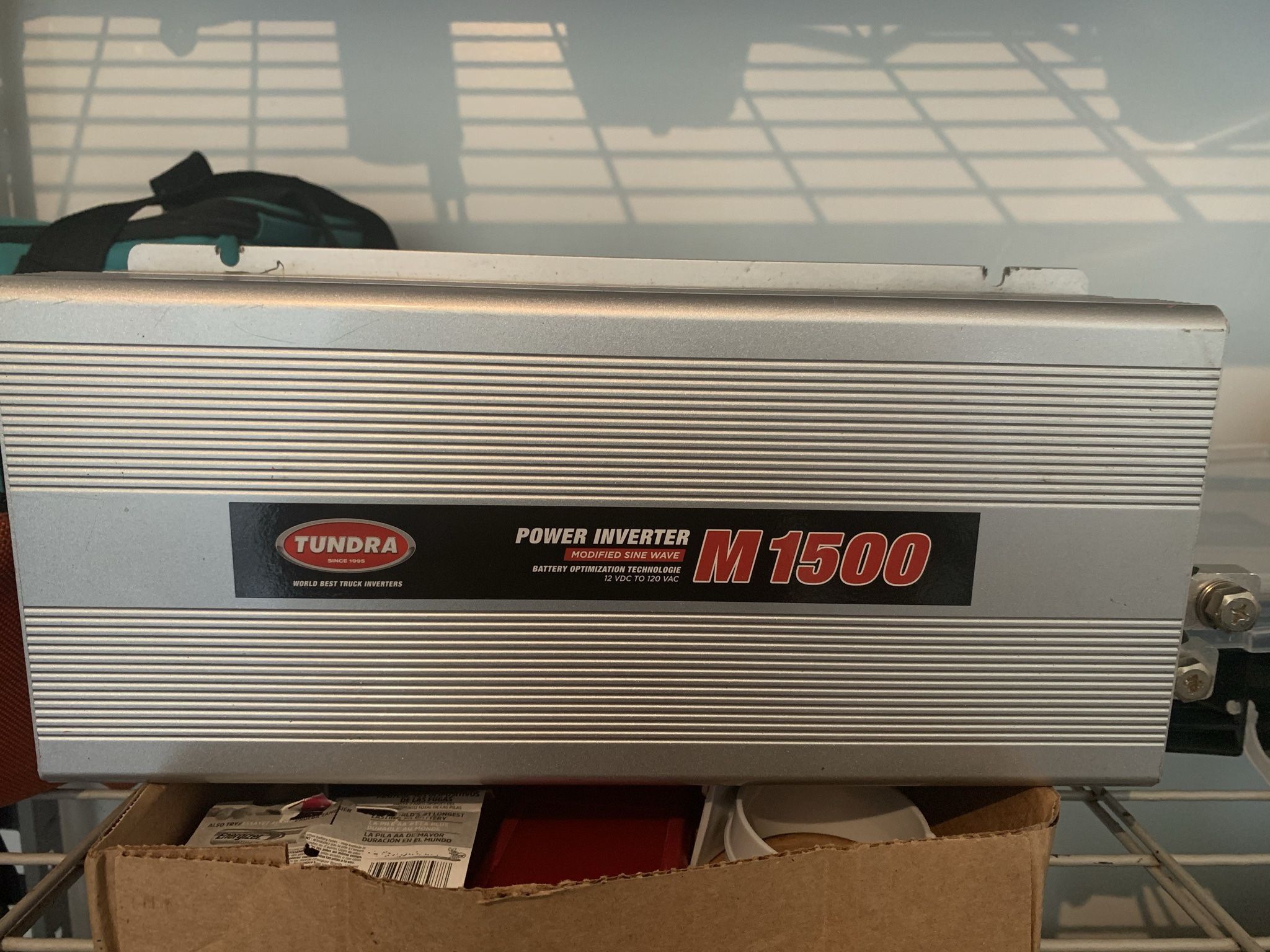 TUNDRA POWER INVERTER M 1500 WT