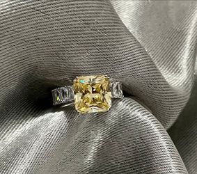 Cushion-Cut Yellow Diamond 3-Stone Engagement Ring 925 Fine Silver Size 9
