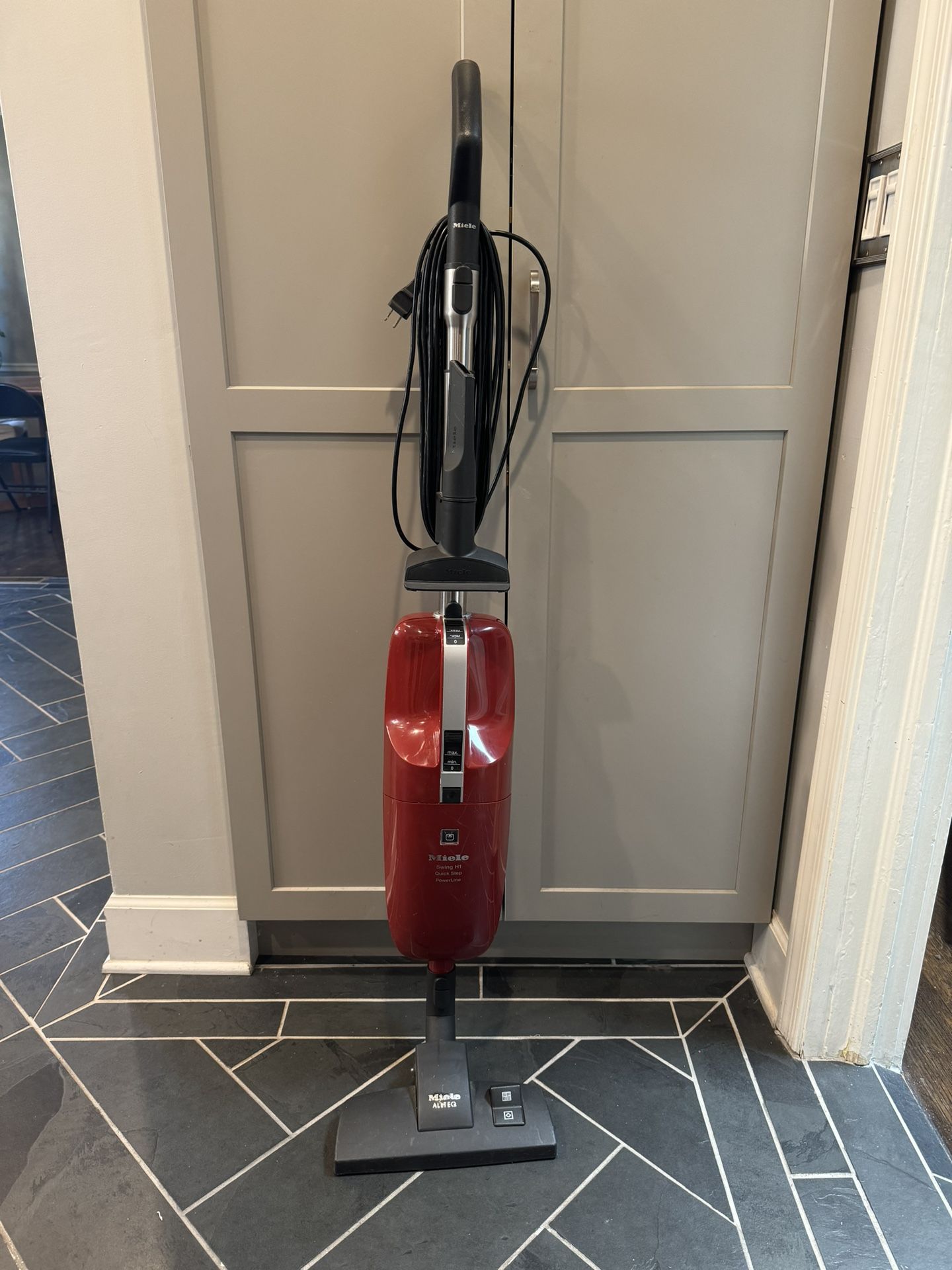 Miele Swing H1 Vacuum