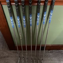 Taylor  Made P7MC Iron Set 4-PW