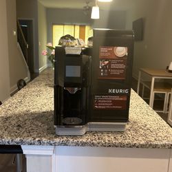 KEURIG CAFE SYSTEM 