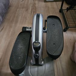 Stamina Inmotion Compact Strider Foot Exercise Machine - Under Desk Elliptical - Standing or Seated