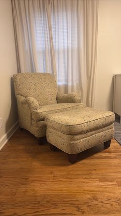Upholstered Accent Chair with Ottoman