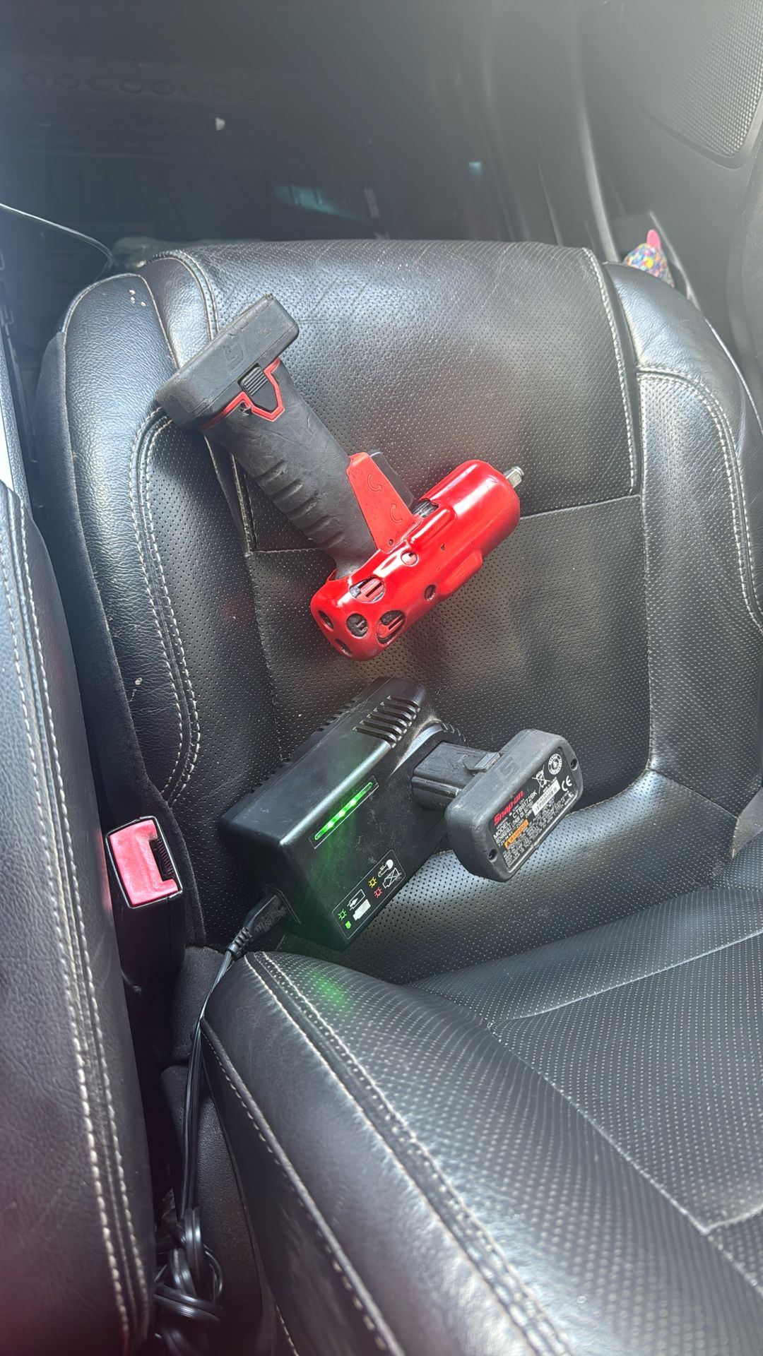 Snap On Impact With 2 Batteries