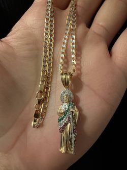 Cadena cubana y san judas