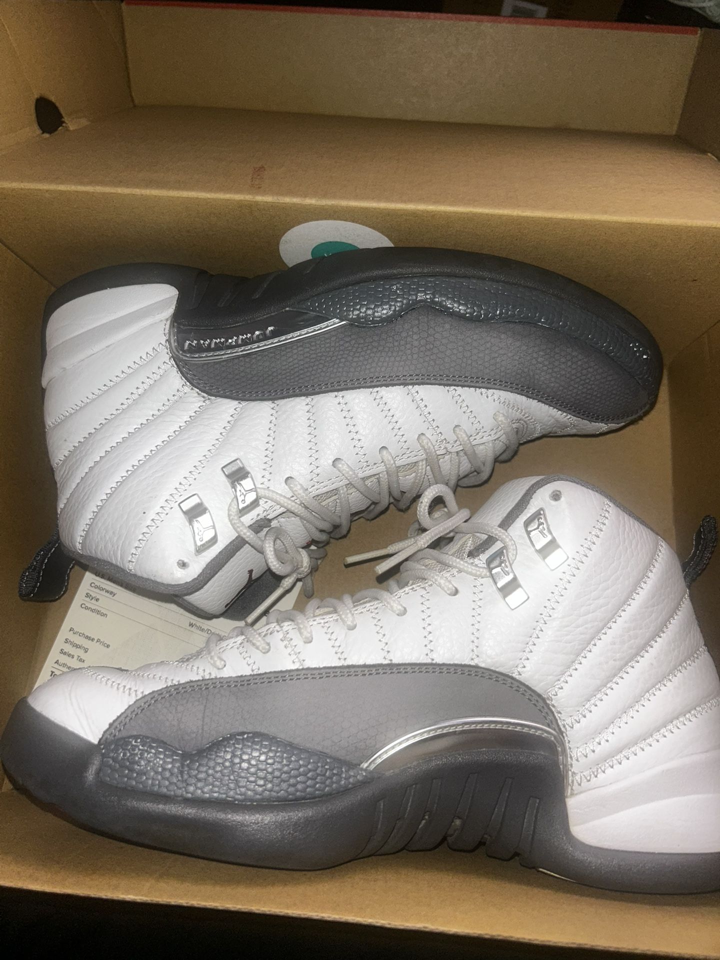 Jordan 12 Retro White Dark Size 7.5 (PICKUP)