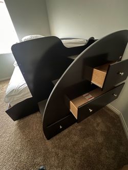 Pull out twin bunk bed