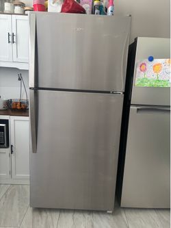 30 inch Whirlpool Silver (Stainless Steel )Fridge