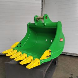  GP Bucket 30" Inches for Mini Excavator Hitachi ZX 50 or Similar Machines. 
