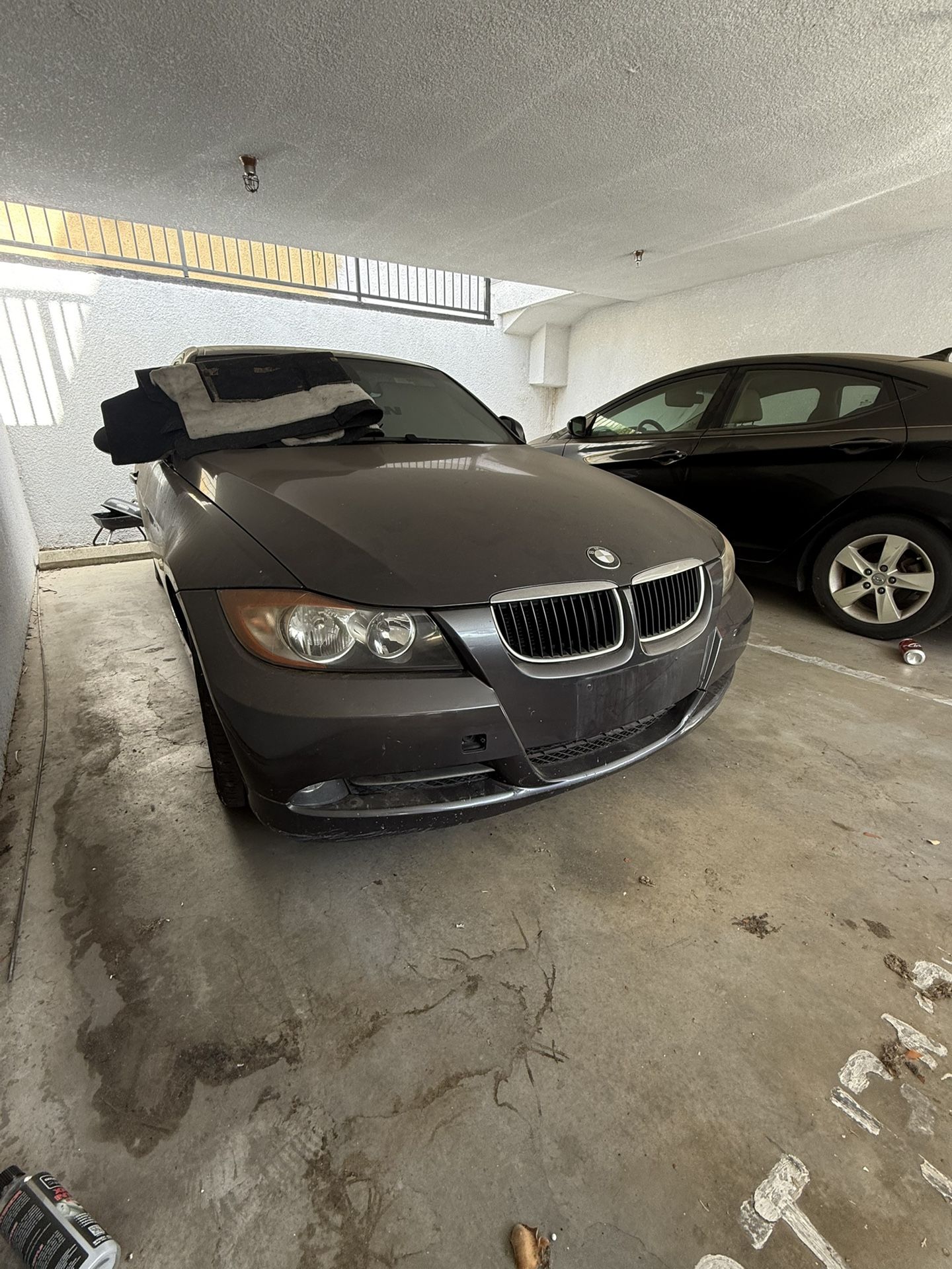 E90 BMW 328i for Parts